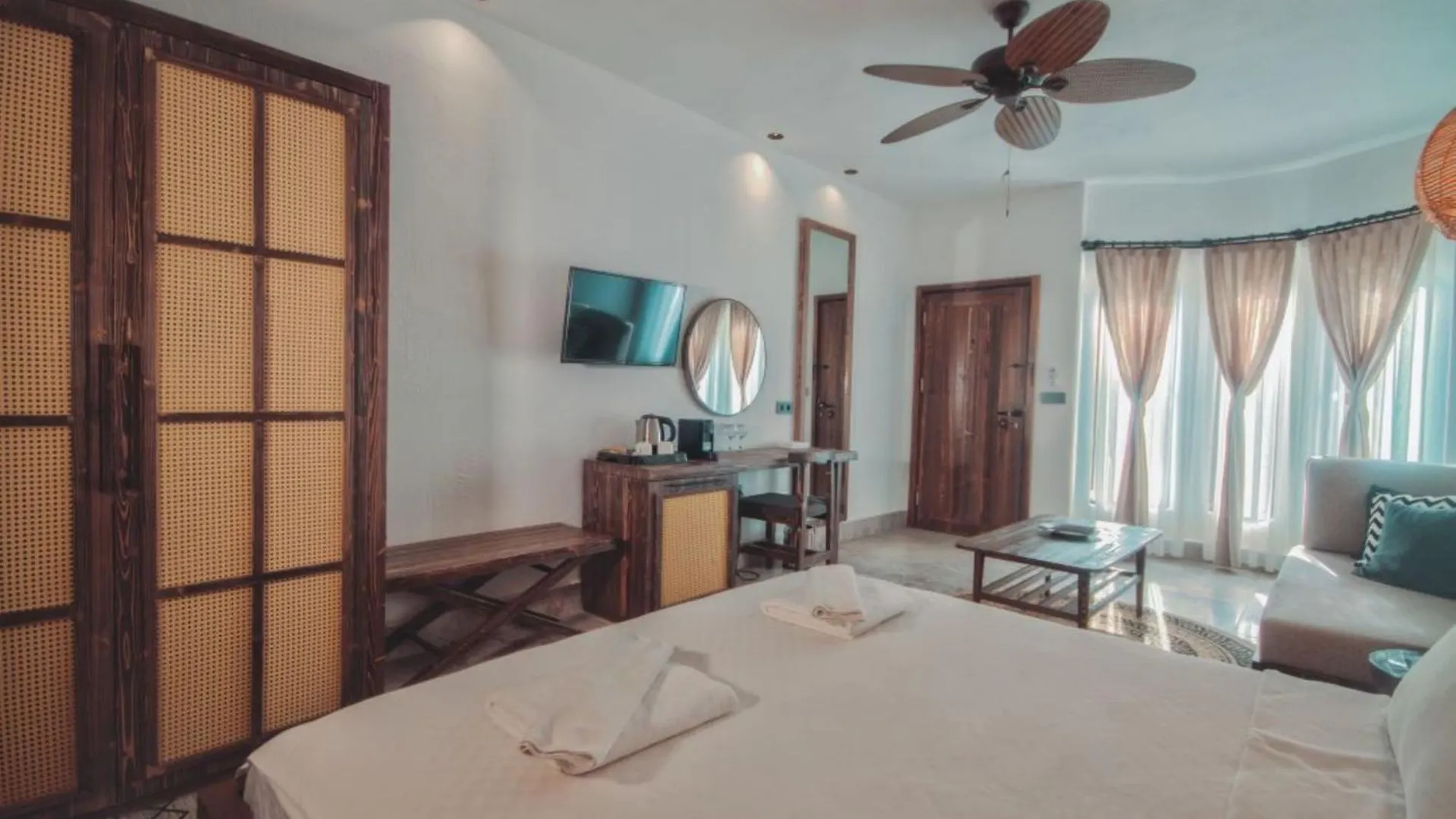 Bed and Breakfast Beach 222 Ολουντενίζ